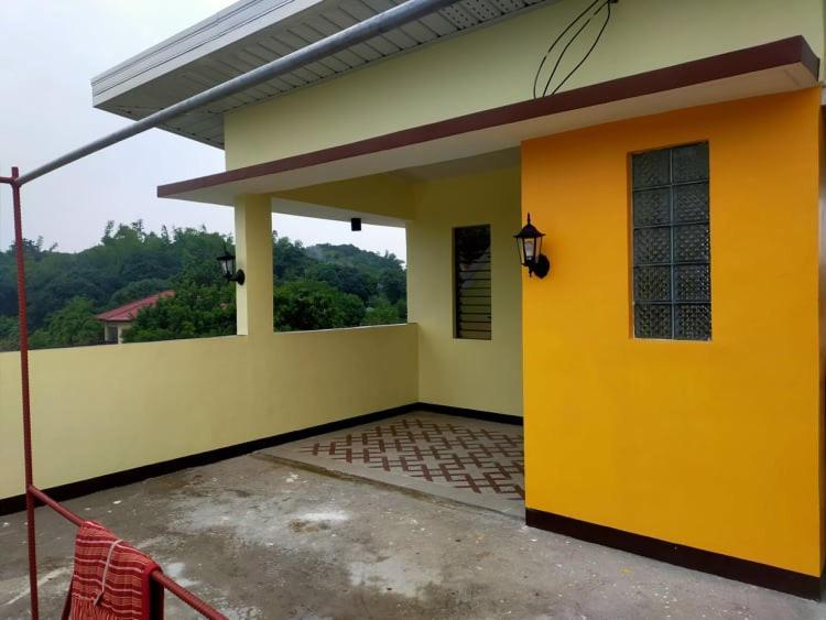 Casa De Flores Alaminos Exterior photo