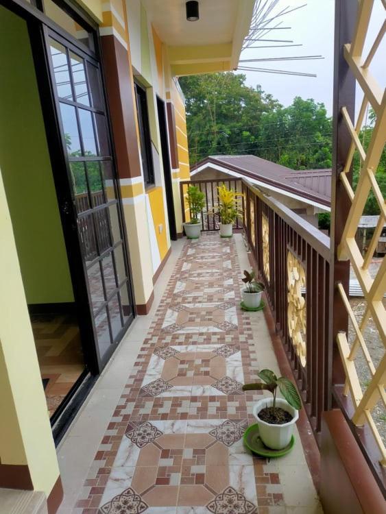 Casa De Flores Alaminos Exterior photo